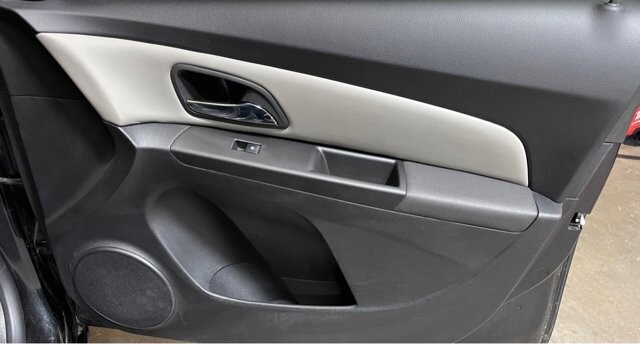 2014 Chevrolet Cruze in Conyers, GA 30094 - 18065171 16