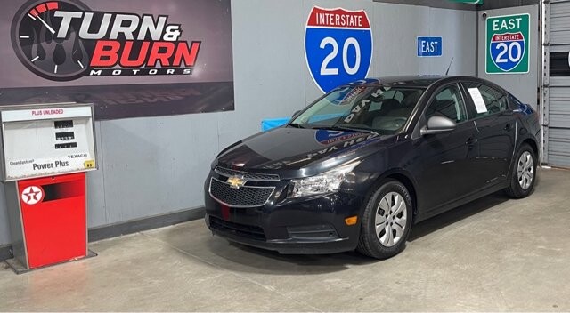 2014 Chevrolet Cruze in Conyers, GA 30094 - 18065171