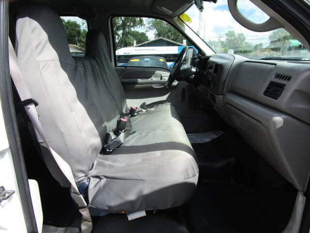 2001 Ford F350 in Tampa, FL 33604-6914 - 18065175 6