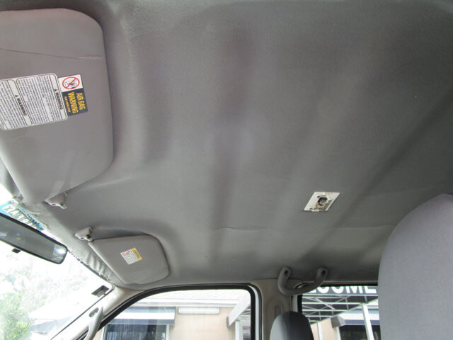 2001 Ford F350 in Tampa, FL 33604-6914 - 18065175 12