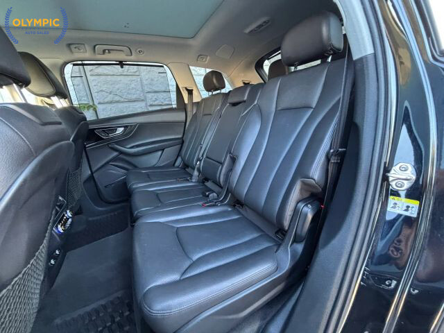 2018 Audi Q7 in Decatur, GA 30032 - 18065195 42