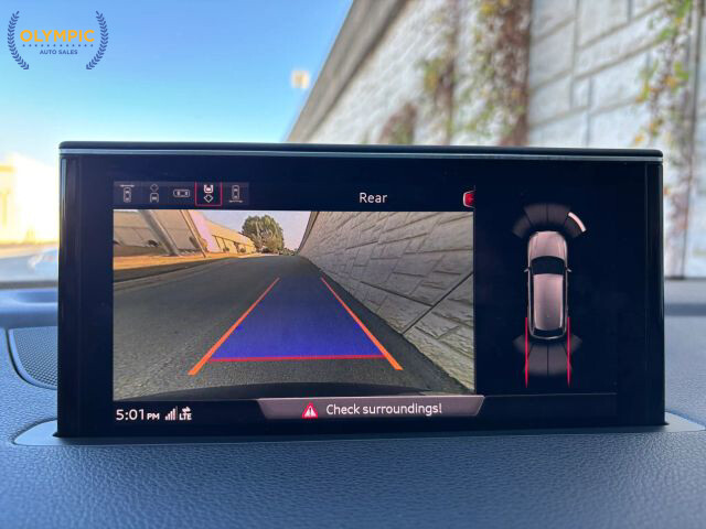 2018 Audi Q7 in Decatur, GA 30032 - 18065195 27