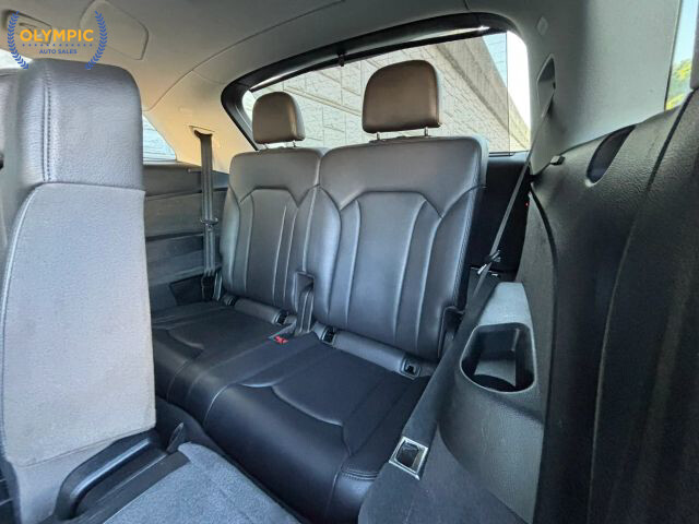 2018 Audi Q7 in Decatur, GA 30032 - 18065195 46