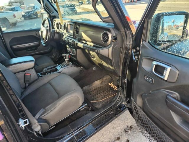 2018 Jeep Wrangler in Wadena, MN 56482 - 18065200 21