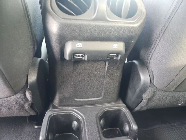 2018 Jeep Wrangler in Wadena, MN 56482 - 18065200 21