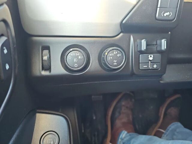 2016 GMC Yukon XL in Wadena, MN 56482 - 18065204 24