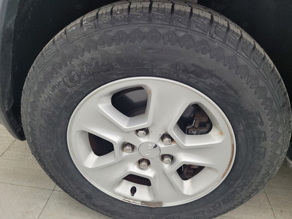 2017 Jeep Grand Cherokee in Fort Myers, FL 33907 - 18065261 31