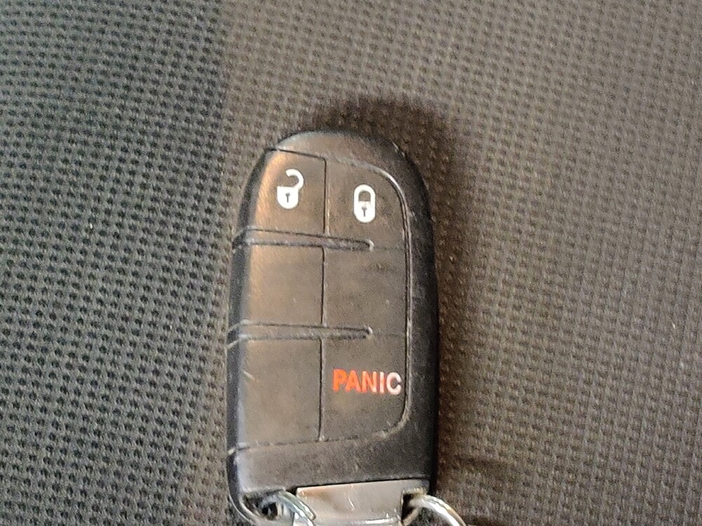 2017 Jeep Grand Cherokee in Fort Myers, FL 33907 - 18065261 32