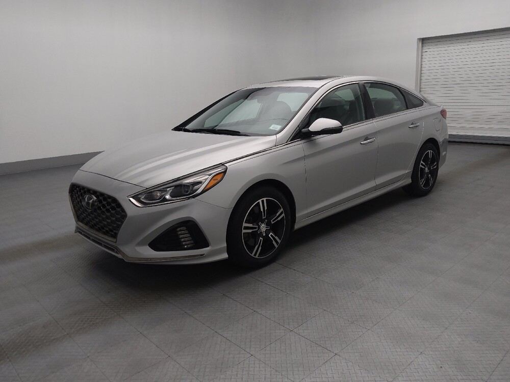 2019 Hyundai Sonata in Gainesville, FL 32609 - 18065281 2