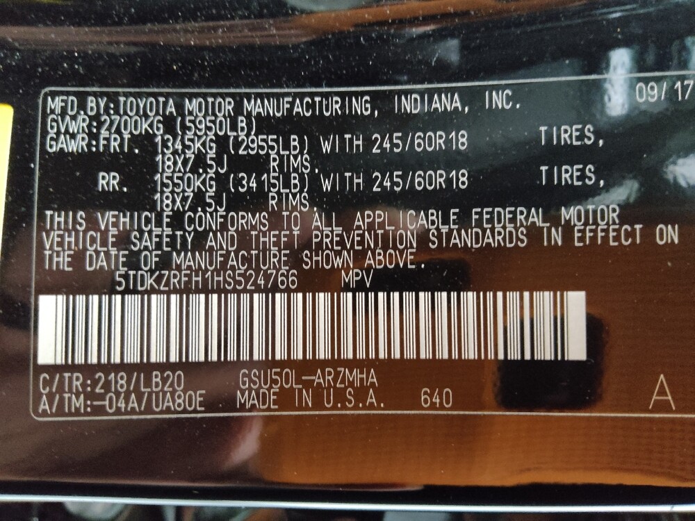 2017 Toyota Highlander in Lakewood, CO 80215 - 18065313 33