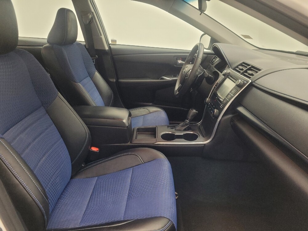 2016 Toyota Camry in Memphis, TN 38115 - 18065319 21