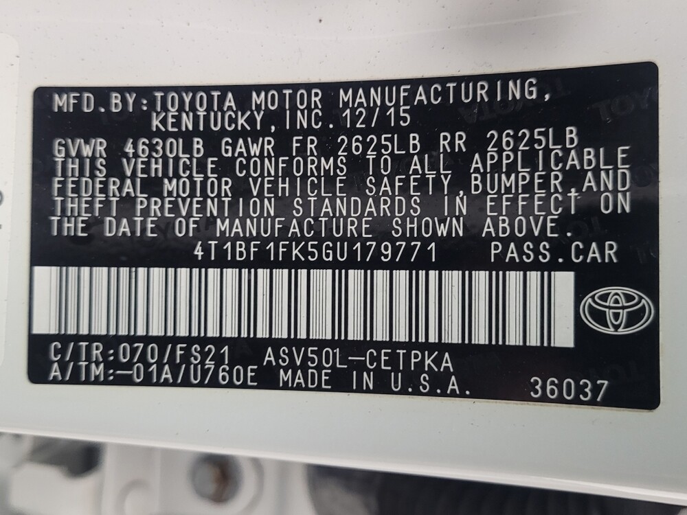 2016 Toyota Camry in Memphis, TN 38115 - 18065319 33