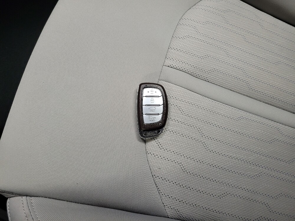 2019 Hyundai Sonata in Allentown, PA 18103 - 18065349 32