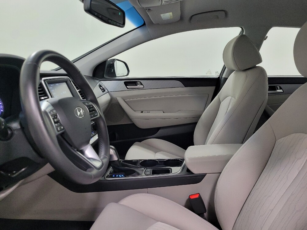 2019 Hyundai Sonata in Allentown, PA 18103 - 18065349 17