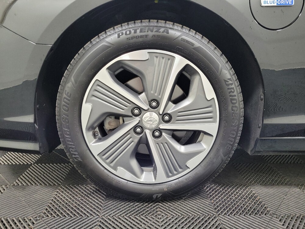 2019 Hyundai Sonata in Allentown, PA 18103 - 18065349 31