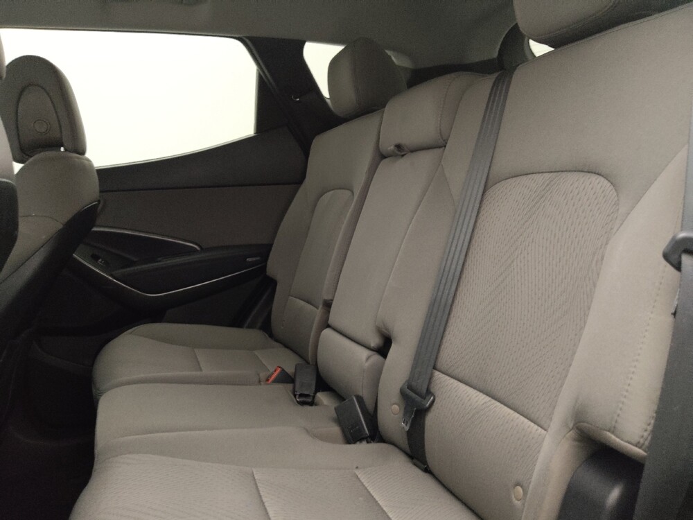 2018 Hyundai Santa Fe in Clearwater, FL 33764 - 18065354 18