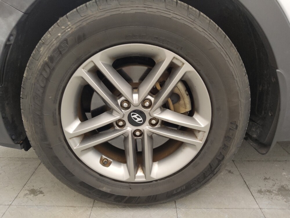 2018 Hyundai Santa Fe in Clearwater, FL 33764 - 18065354 31