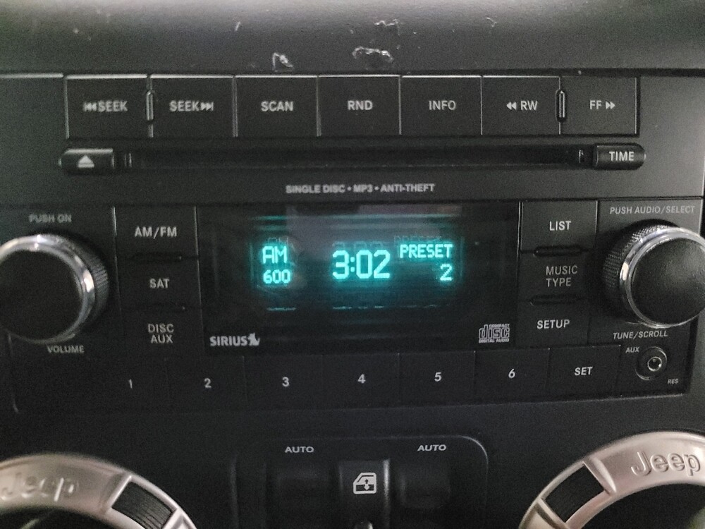 2017 Jeep Wrangler in Temple Hills, MD 20746 - 18065374 25