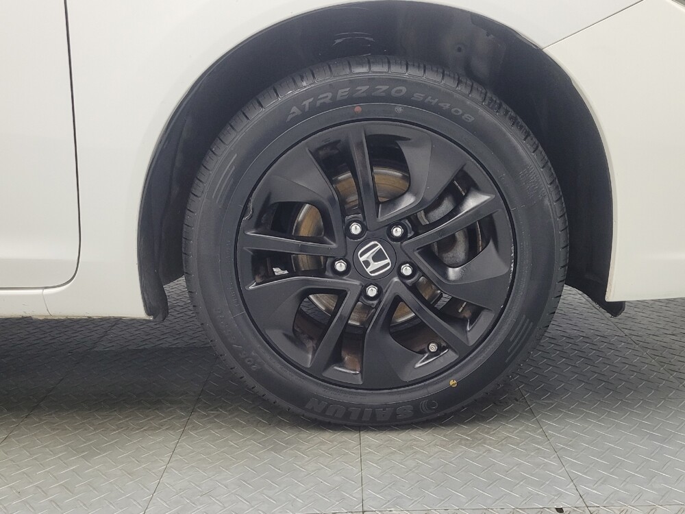 2013 Honda Civic in Highland, IN 46322 - 18065399 31