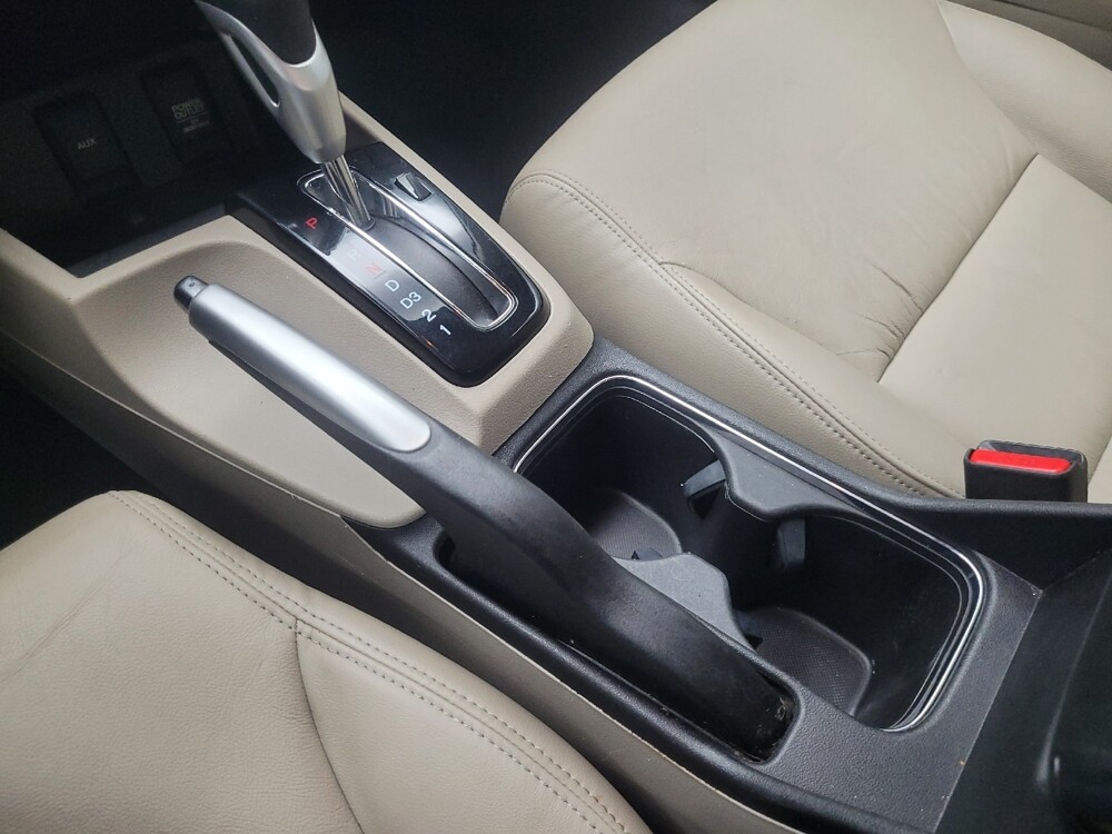 2013 Honda Civic in Highland, IN 46322 - 18065399 26