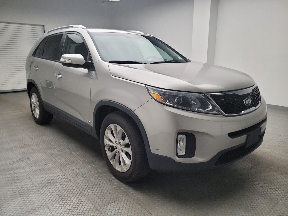 2014 Kia Sorento in Eastpointe, MI 48021 - 18065416 13