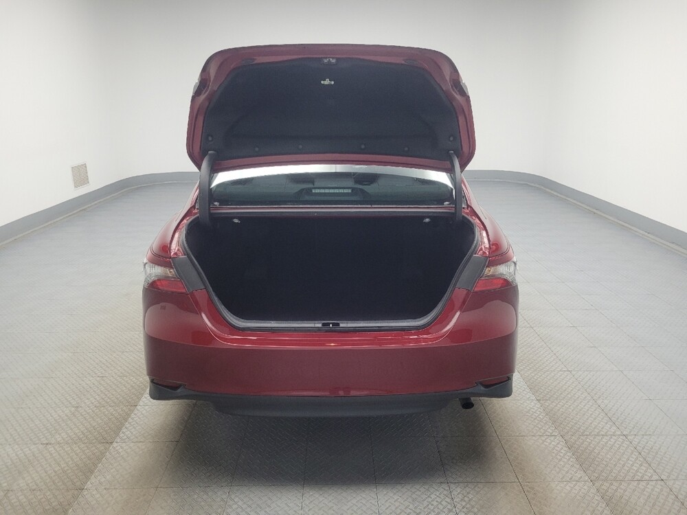 2022 Toyota Camry in Highland, IN 46322 - 18065436 29