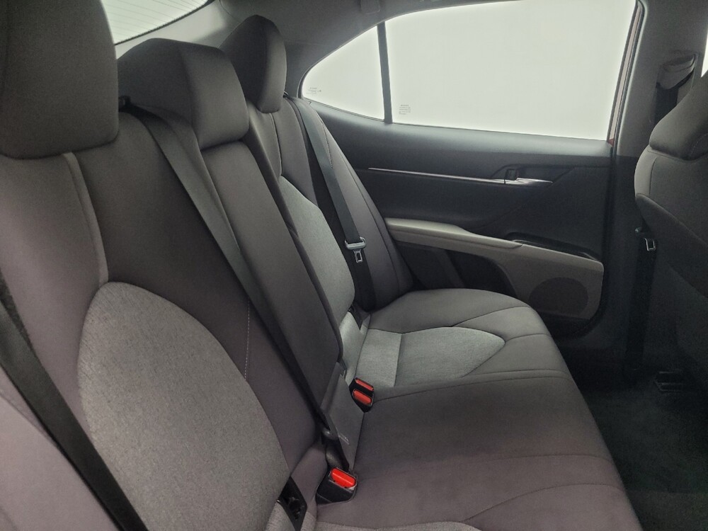 2022 Toyota Camry in Highland, IN 46322 - 18065436 19