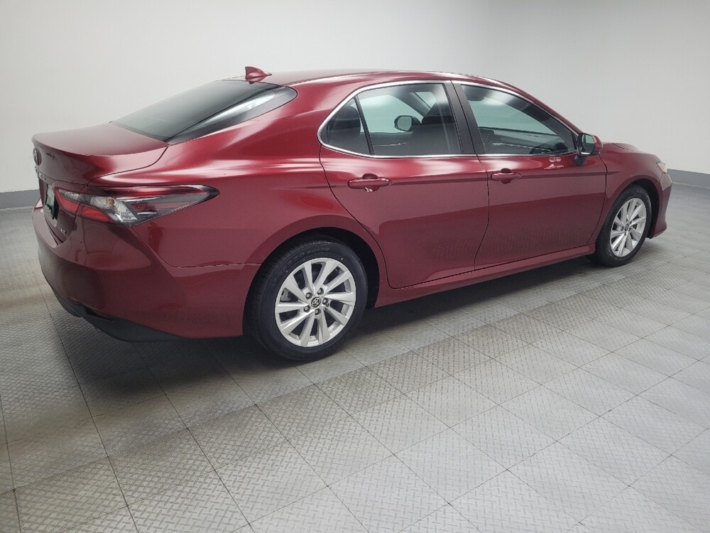 2022 Toyota Camry in Highland, IN 46322 - 18065436 10