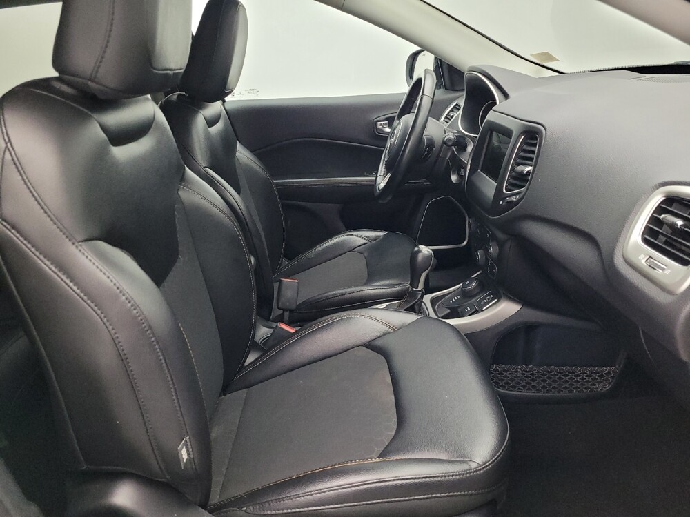 2018 Jeep Compass in Orlando, FL 32808 - 18065493 21