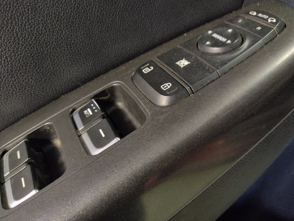 2017 Kia Sportage in Round Rock, TX 78664 - 18065530 27