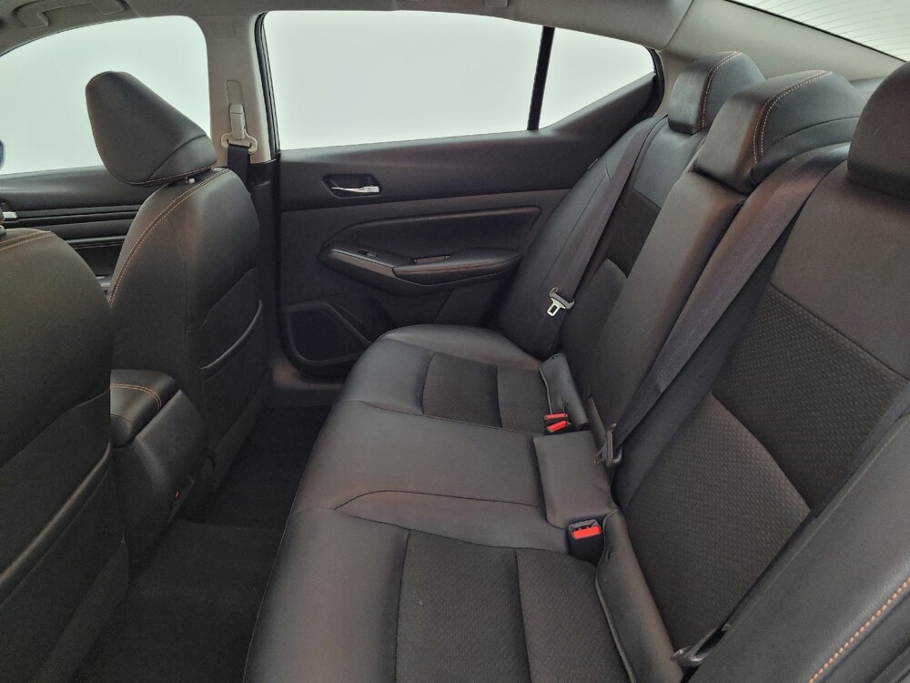 2020 Nissan Altima in Maple Heights, OH 44137 - 18065560 18