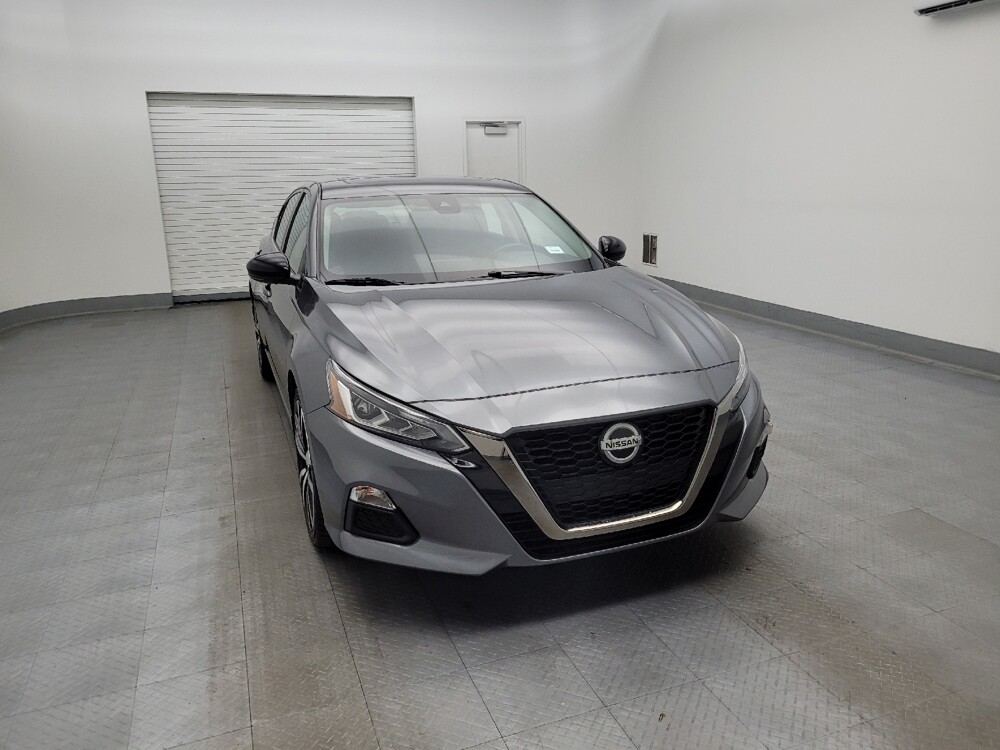 2020 Nissan Altima in Maple Heights, OH 44137 - 18065560 14