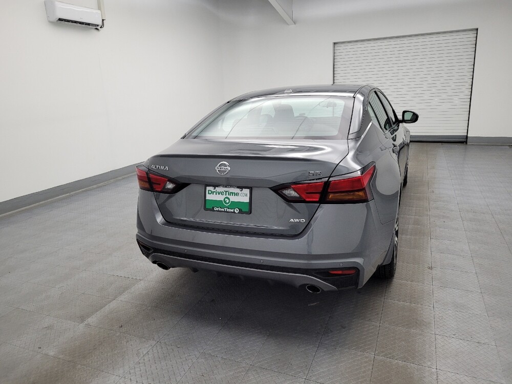 2020 Nissan Altima in Maple Heights, OH 44137 - 18065560 7