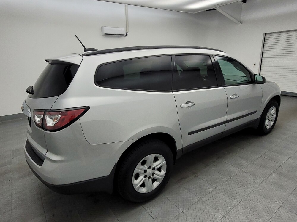 2017 Chevrolet Traverse in Lexington, KY 40509 - 18065596 10