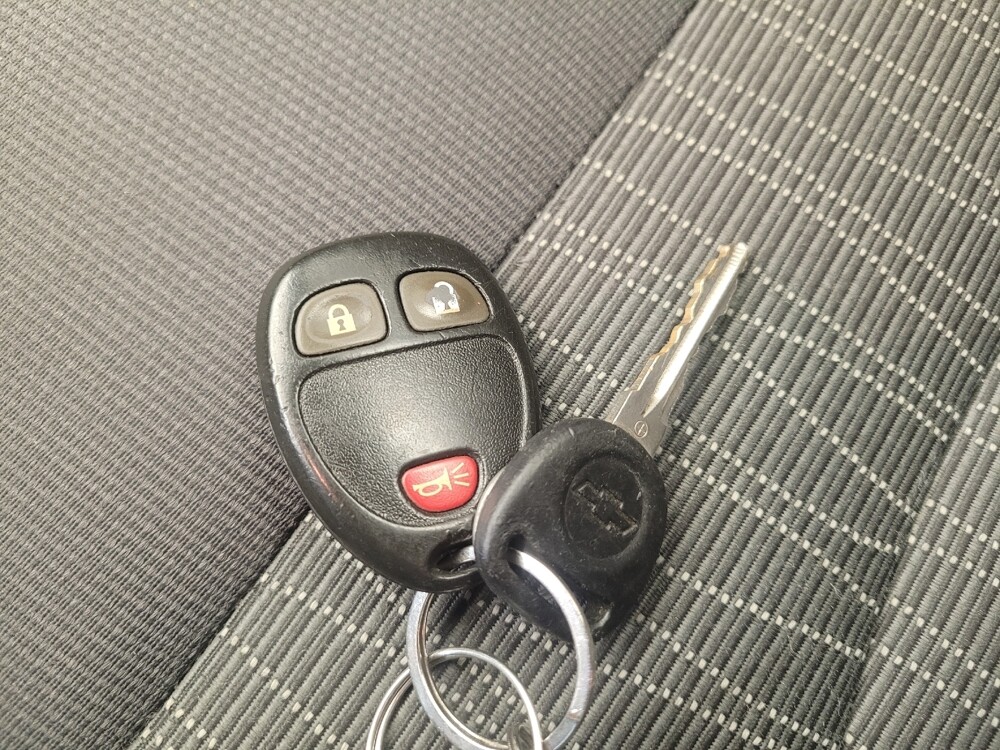 2017 Chevrolet Traverse in Lexington, KY 40509 - 18065596 32