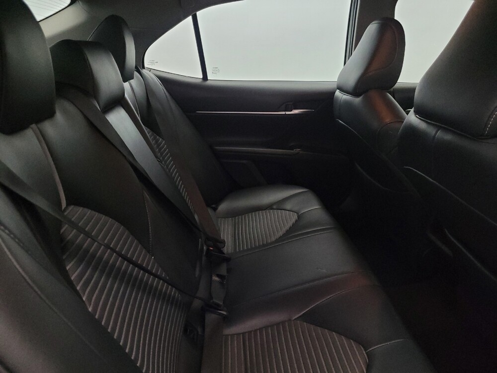 2019 Toyota Camry in Glen Burnie, MD 21061 - 18065627 19