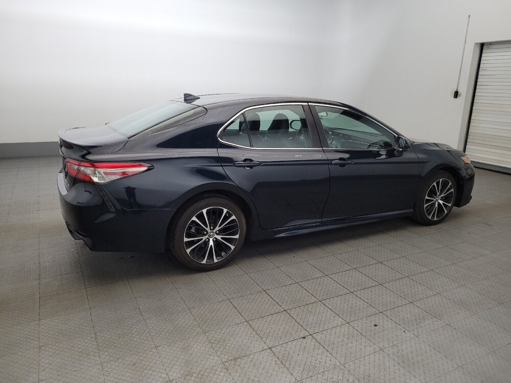 2019 Toyota Camry in Glen Burnie, MD 21061 - 18065627 10