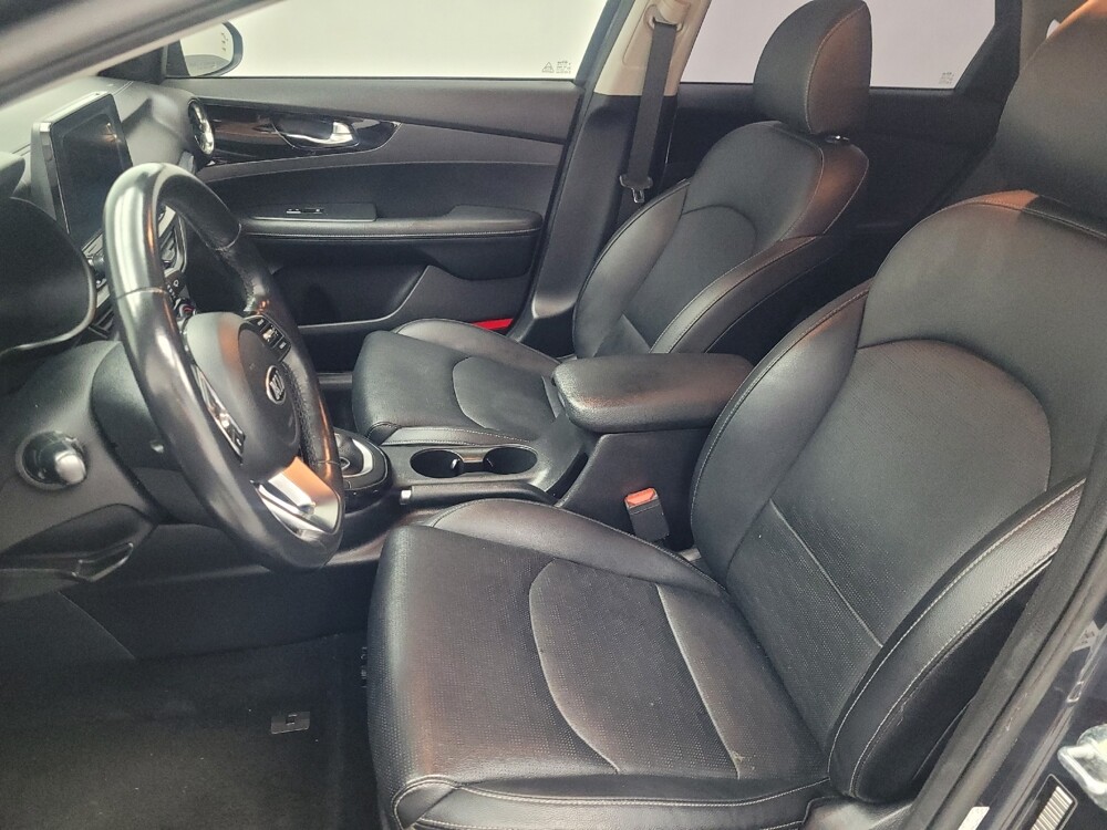 2019 Kia Forte in Madison, TN 37115 - 18065634 17