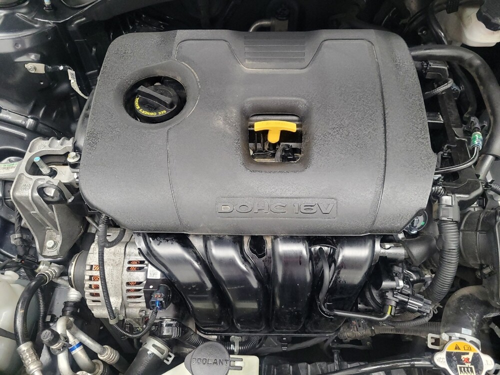 2019 Kia Forte in Madison, TN 37115 - 18065634 30