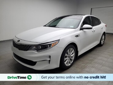 2016 Kia Optima in Eastpointe, MI 48021