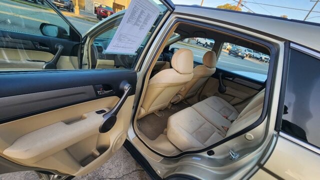 2009 Honda CR-V in Cartersville, GA 30120 - 18065669 7