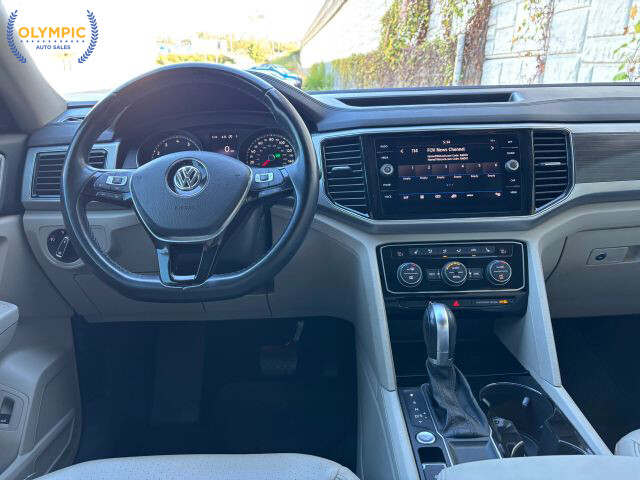 2018 Volkswagen Atlas in Decatur, GA 30032 - 18065673 20