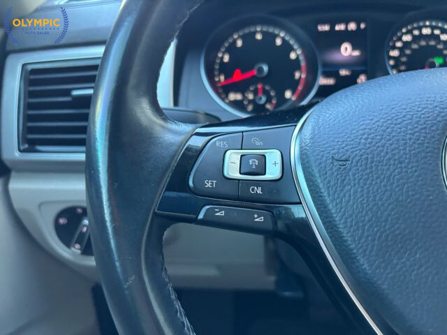 2018 Volkswagen Atlas in Decatur, GA 30032 - 18065673 22