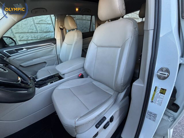 2018 Volkswagen Atlas in Decatur, GA 30032 - 18065673 37