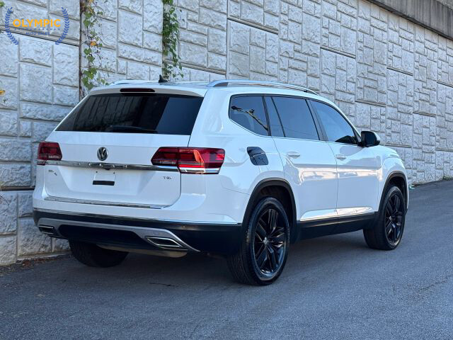 2018 Volkswagen Atlas in Decatur, GA 30032 - 18065673 6