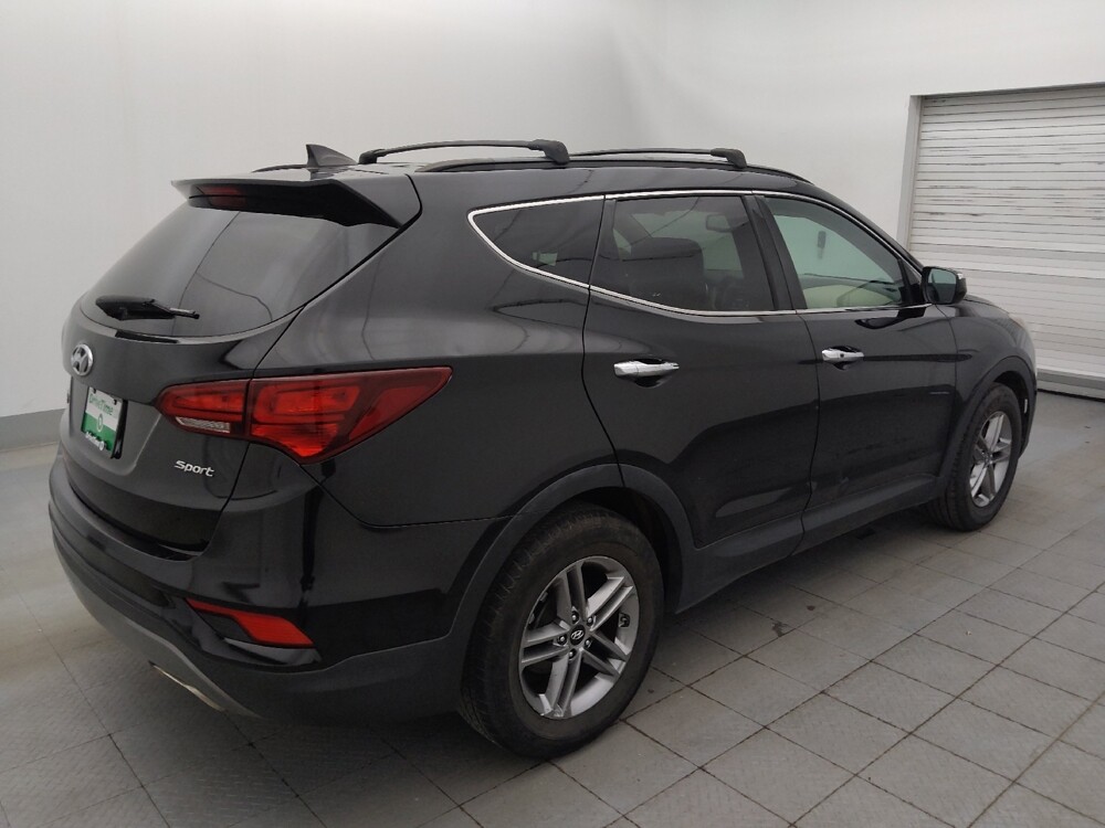 2018 Hyundai Santa Fe in Lakeland, FL 33815 - 18065707 10