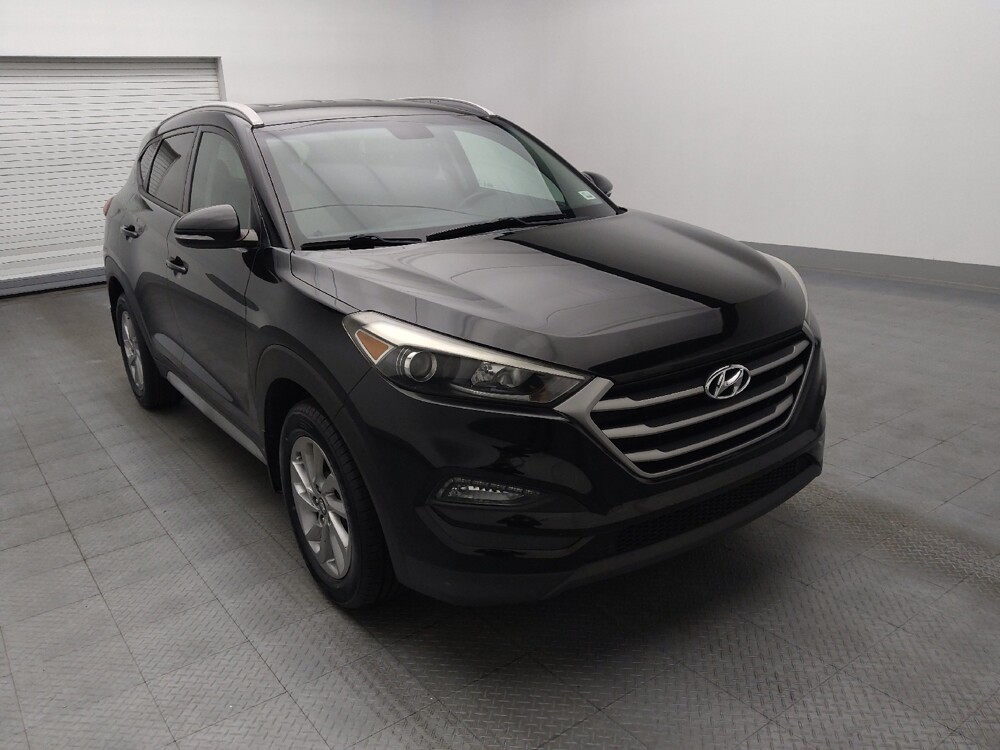 2017 Hyundai Tucson in Hialeah, FL 33014 - 18065713 13