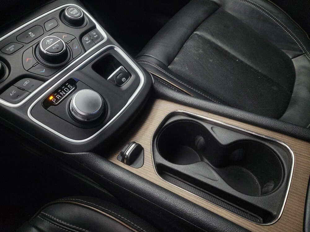 2016 Chrysler 200 in Indianapolis, IN 46222 - 18065740 26