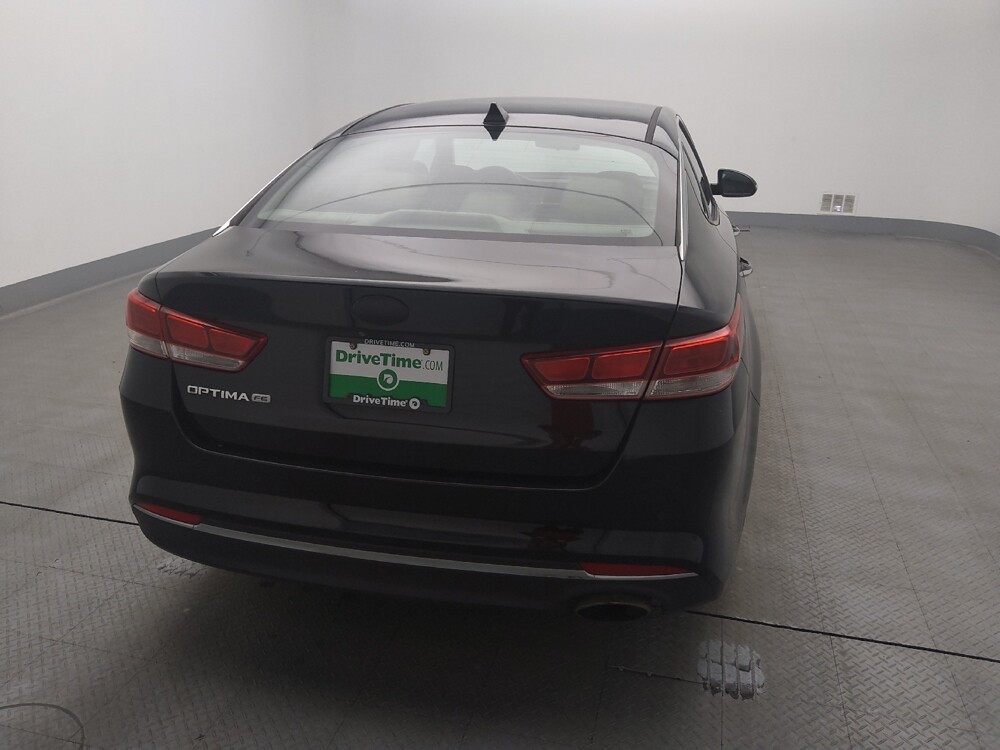 2018 Kia Optima in Gladstone, MO 64118 - 18065749 7