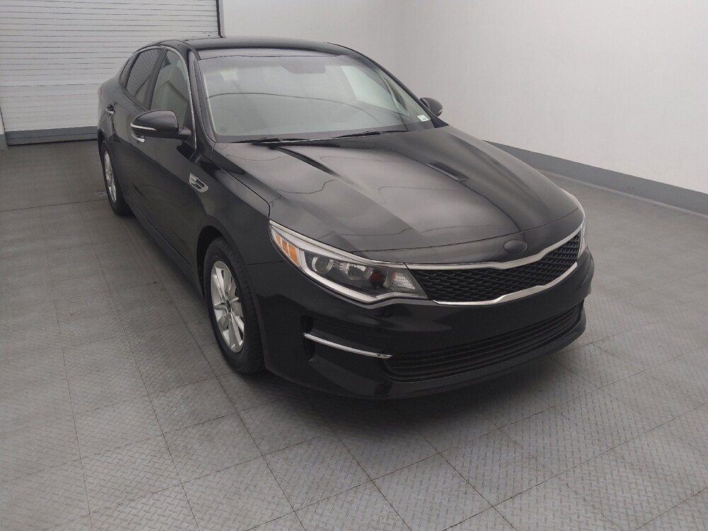 2018 Kia Optima in Gladstone, MO 64118 - 18065749 13